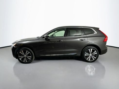 Certified 2023 Volvo XC60 B5 Plus image 9