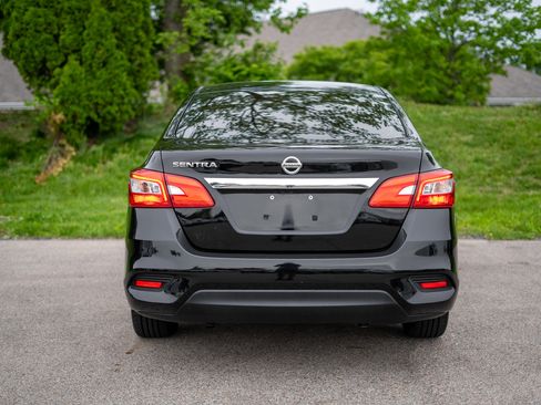 Used 2019 Nissan Sentra S FWD image 5