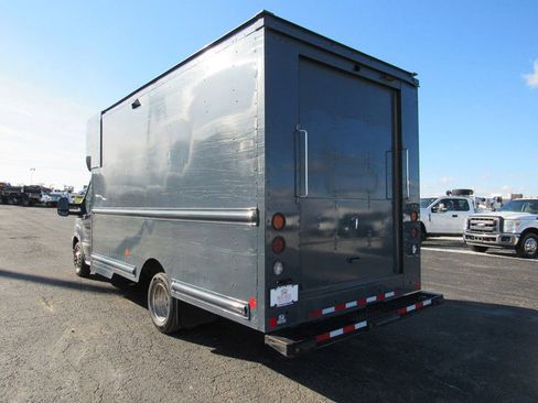 Used 2021 Ford Transit 350 DRW image 7