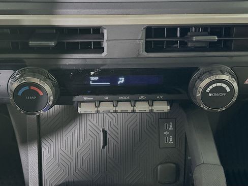 Certified 2024 Toyota Tacoma SR w/ Towing Package image 23