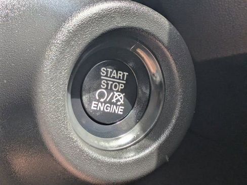 Used 2025 RAM ProMaster 2500 image 23