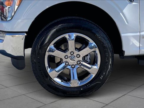 Certified 2022 Ford F150 Lariat image 11