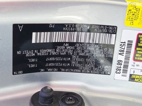 Used 2014 Toyota Sienna LE image 39