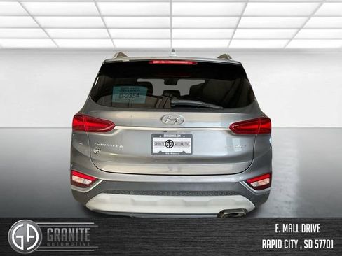 Used 2019 Hyundai Santa Fe Limited image 6