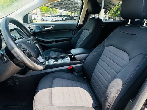 Used 2020 Ford Edge SE FWD image 13