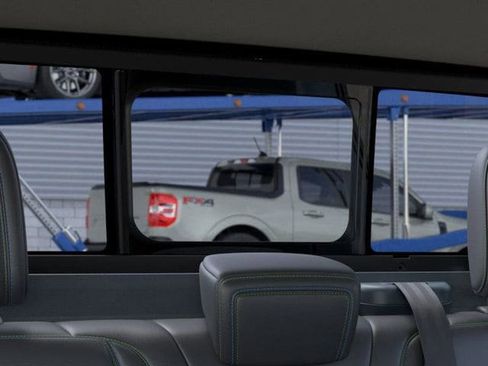 New 2026 Ford Maverick Lobo image 24