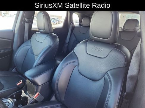Used 2019 Jeep Cherokee High Altitude image 21