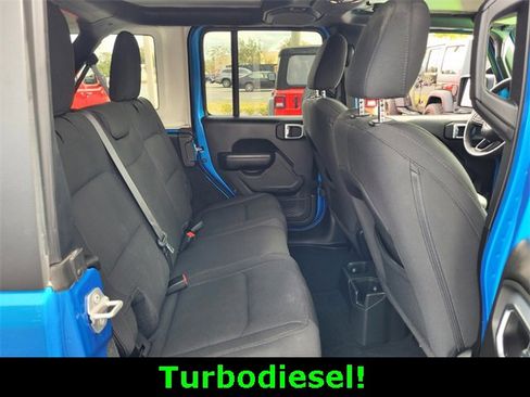 Certified 2022 Jeep Wrangler Unlimited Sport image 15