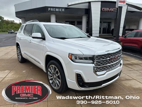 Certified 2023 GMC Acadia Denali w/ Denali Ultimate Package AWD/4WD image 1