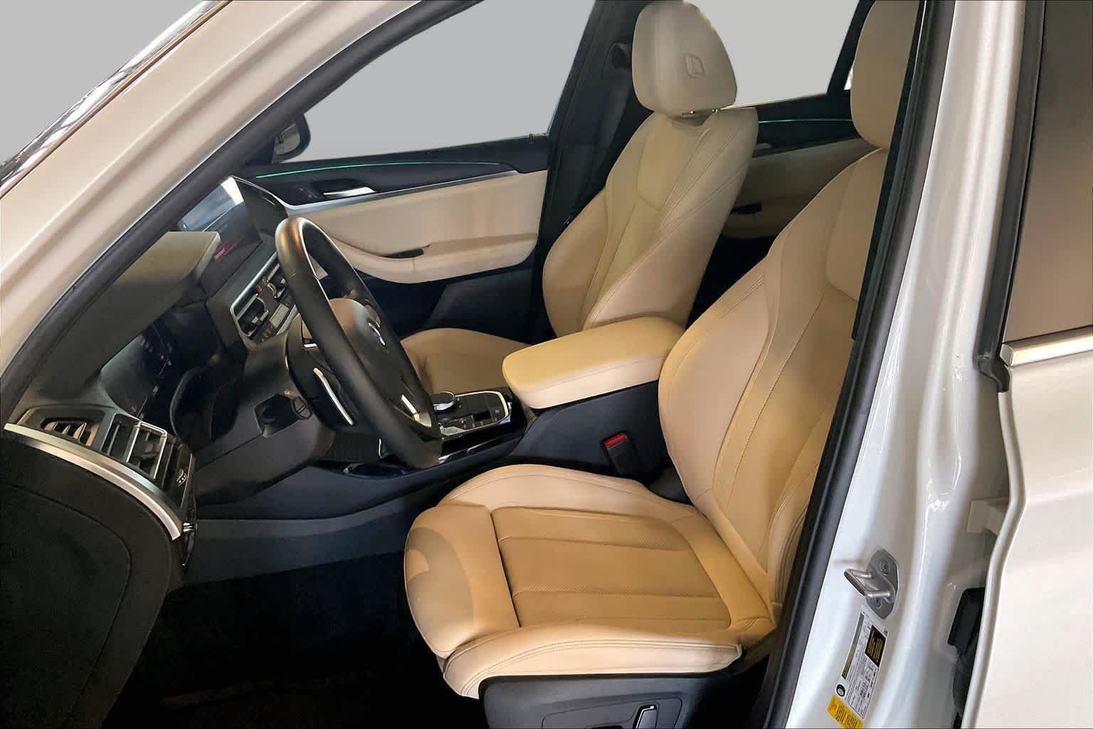 Used 2024 BMW X3 sDrive30i w/ Premium Package RWD image 7