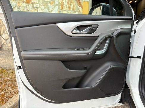 Used 2023 Chevrolet Blazer LT w/ Midnight/Sport Edition image 18