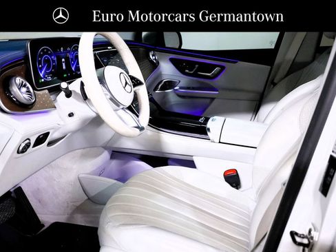 Certified 2023 Mercedes-Benz EQE 500 4MATIC SUV image 35