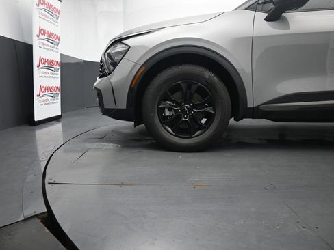 Used 2023 Kia Sportage X-Pro AWD/4WD image 15