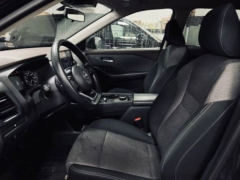 Used 2023 Nissan Rogue SV image 15