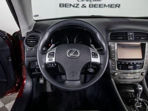 Used 2015 Lexus IS 250C image 28