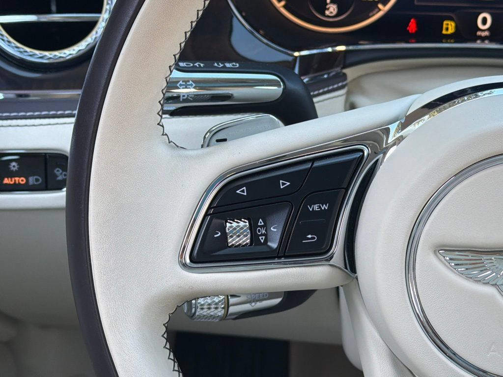 Used 2021 Bentley Flying Spur W12 AWD/4WD image 45