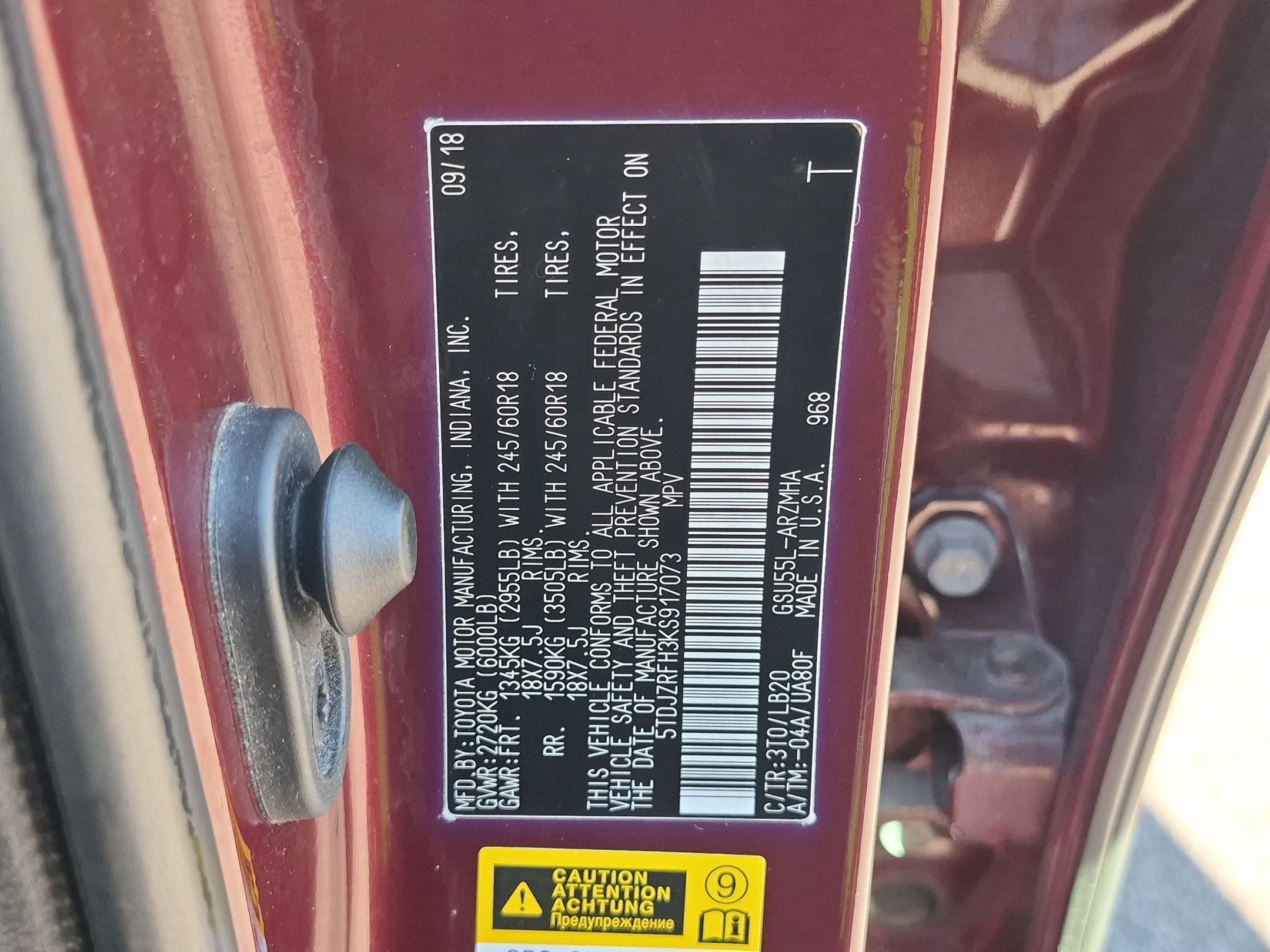 Used 2019 Toyota Highlander XLE AWD/4WD image 37