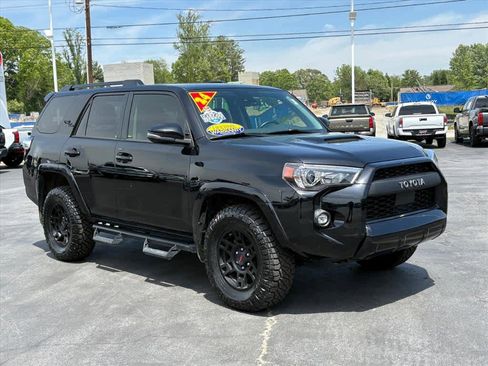 Used 2024 Toyota 4Runner TRD Off-Road Premium w/ Moonroof Package AWD/4WD image 1