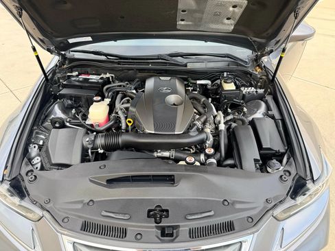 Used 2019 Lexus IS 300 w/ Accessory Package 2 RWD image 24