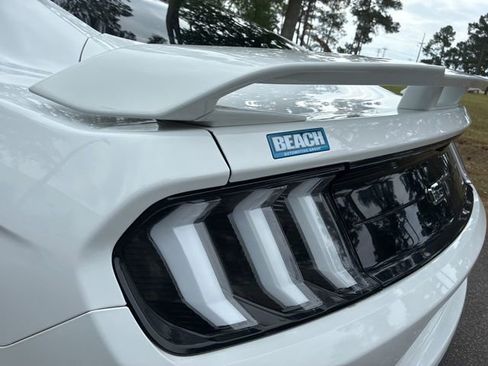 Used 2018 Ford Mustang GT w/ GT Performance Package RWD image 14