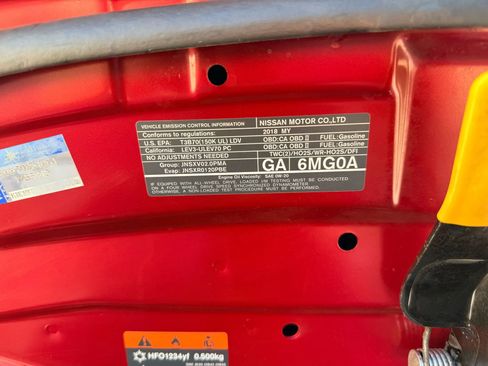 Used 2018 Nissan Rogue Sport SV image 25