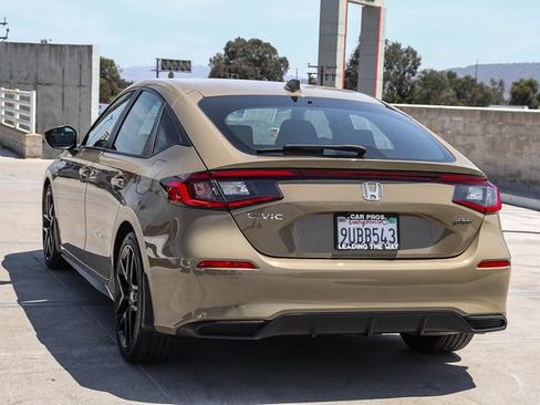 Used 2025 Honda Civic Sport image 13