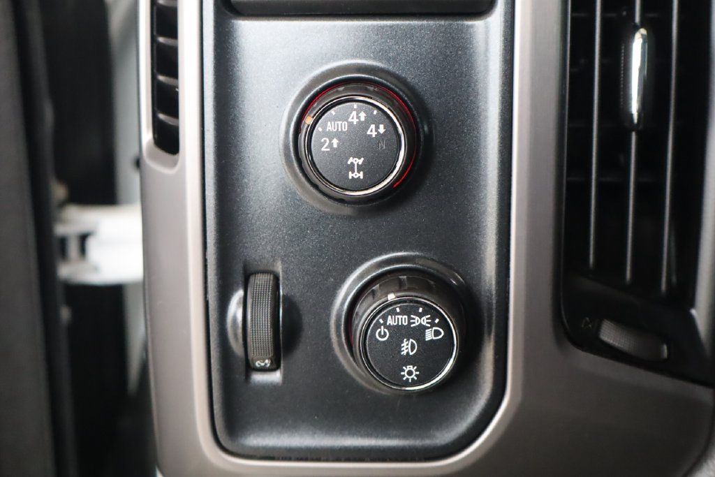 Used 2014 GMC Sierra 1500 SLT w/ All-Terrain Package AWD/4WD image 21