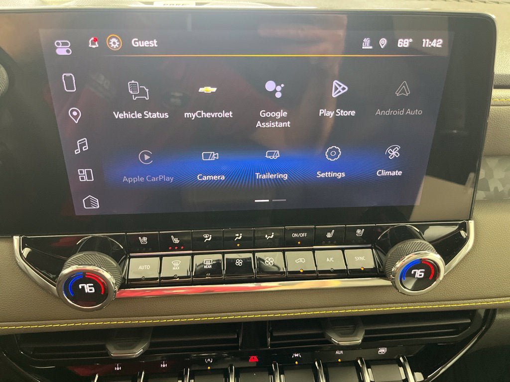 New 2026 Chevrolet Colorado ZR2 w/ Technology Package AWD/4WD image 33