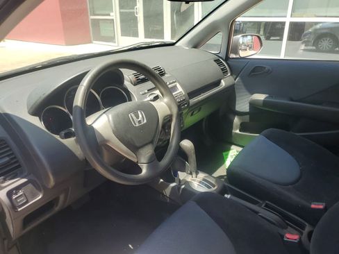 Used 2007 Honda Fit image 2