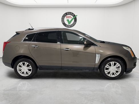 Used 2014 Cadillac SRX Luxury w/ Driver Awareness Package AWD/4WD image 6