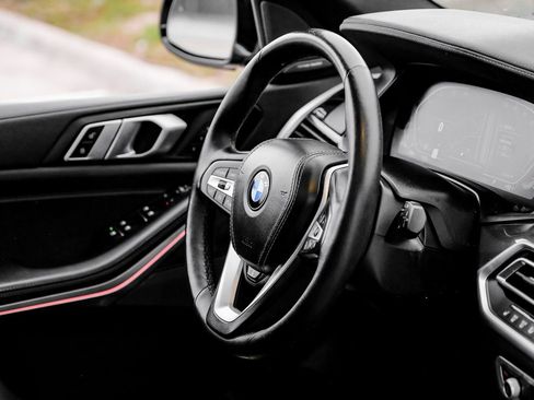 Used 2023 BMW X5 xDrive40i w/ Premium Package image 17