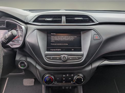 Used 2021 Chevrolet TrailBlazer RS w/ Driver Confidence Package image 14