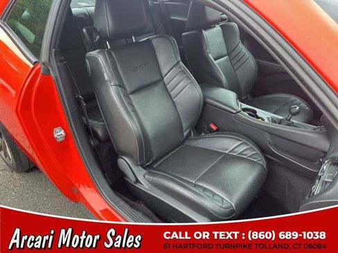 Used 2016 Dodge Challenger SRT Hellcat RWD image 25