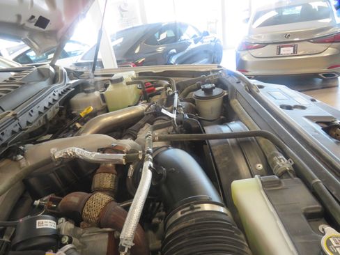 Used 2022 Ford F350 XL w/ Power Equipment Group AWD/4WD image 60