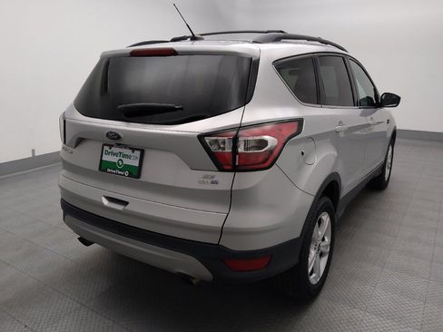 Used 2017 Ford Escape SE w/ SE Leather Comfort Package AWD/4WD image 7