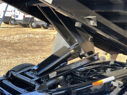 New 2026 RAM 4500 Tradesman image 17