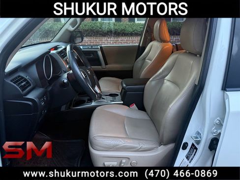 Used 2011 Toyota 4Runner SR5 image 12
