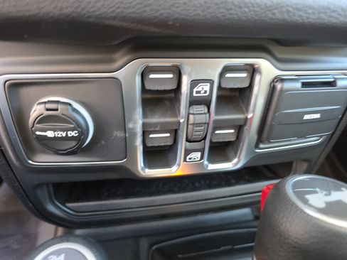 New 2026 Jeep Wrangler Unlimited Sport AWD/4WD image 9