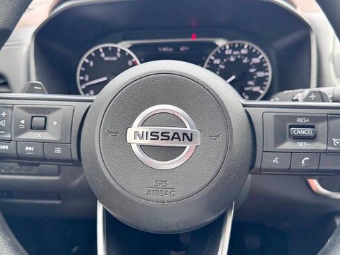 Used 2021 Nissan Rogue S FWD image 20