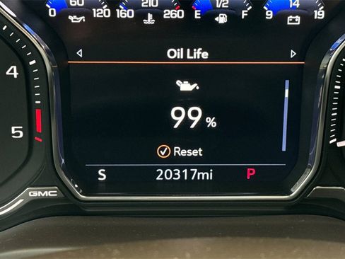 Used 2023 GMC Sierra 2500 Denali w/ Denali Ultimate Package image 23