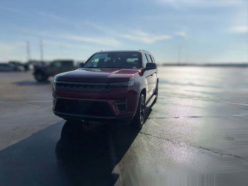 New 2026 Jeep Grand Wagoneer Limited image 3