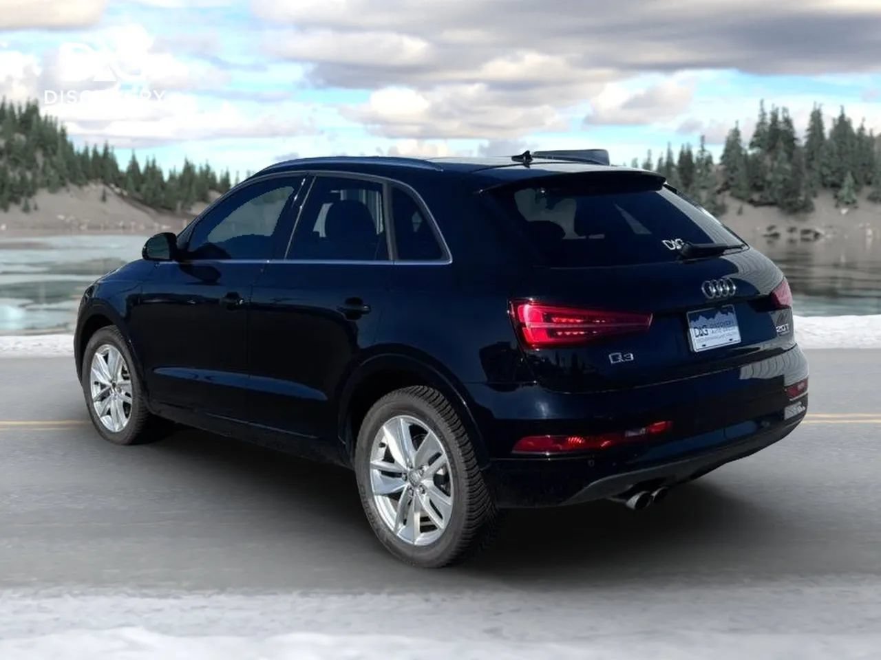 Used 2016 Audi Q3 2.0T Premium Plus w/ Technology Package AWD/4WD image 2