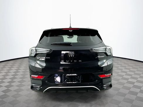 Used 2024 Buick Encore GX Avenir w/ Avenir Technology Package AWD/4WD image 9