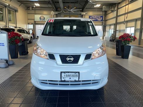 Used 2021 Nissan NV200 SV w/ Sliding Door Glass Package image 3