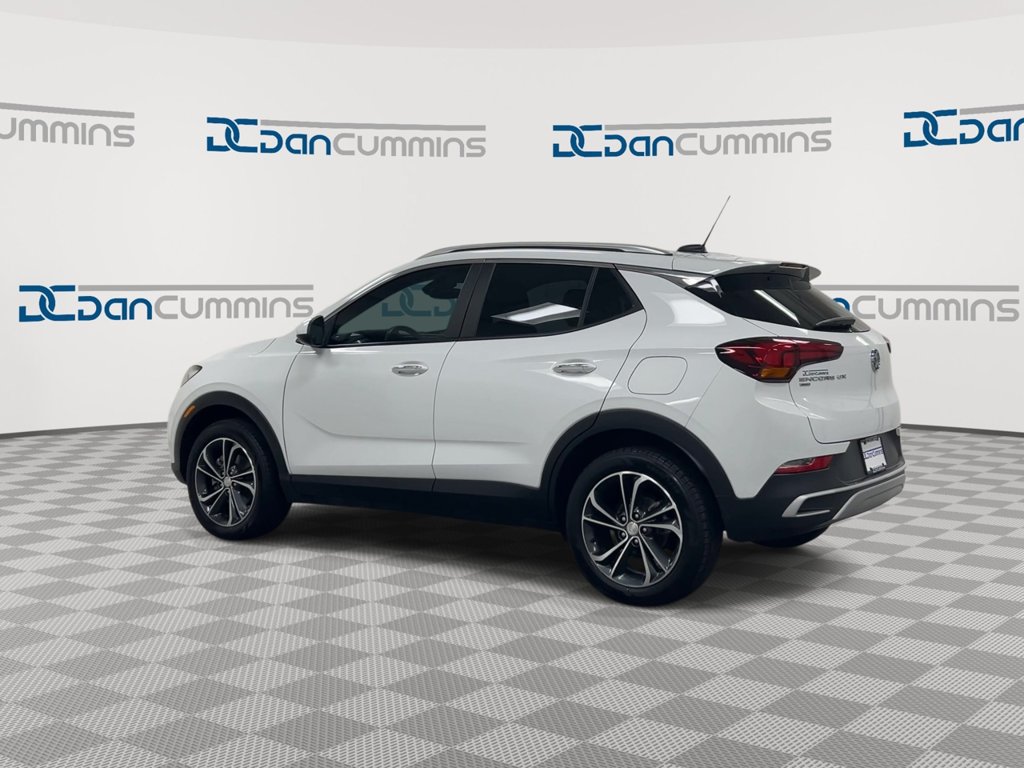 Used 2023 Buick Encore GX Select w/ Safety Package II AWD/4WD image 6