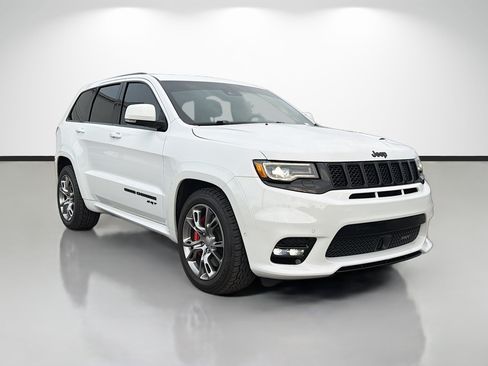 Used 2018 Jeep Grand Cherokee SRT w/ Trailer Tow Group IV AWD/4WD image 1