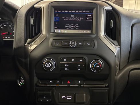 Used 2025 Chevrolet Silverado 1500 W/T w/ WT Value Package image 16