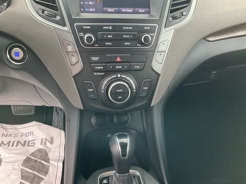 Used 2018 Hyundai Santa Fe Sport w/ 2.4L Value Package 02 FWD image 27