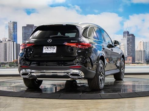 Used 2026 Mercedes-Benz GLC 350e 4MATIC image 8