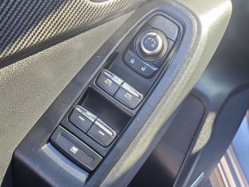 Certified 2025 Subaru Crosstrek 2.5i Limited image 19